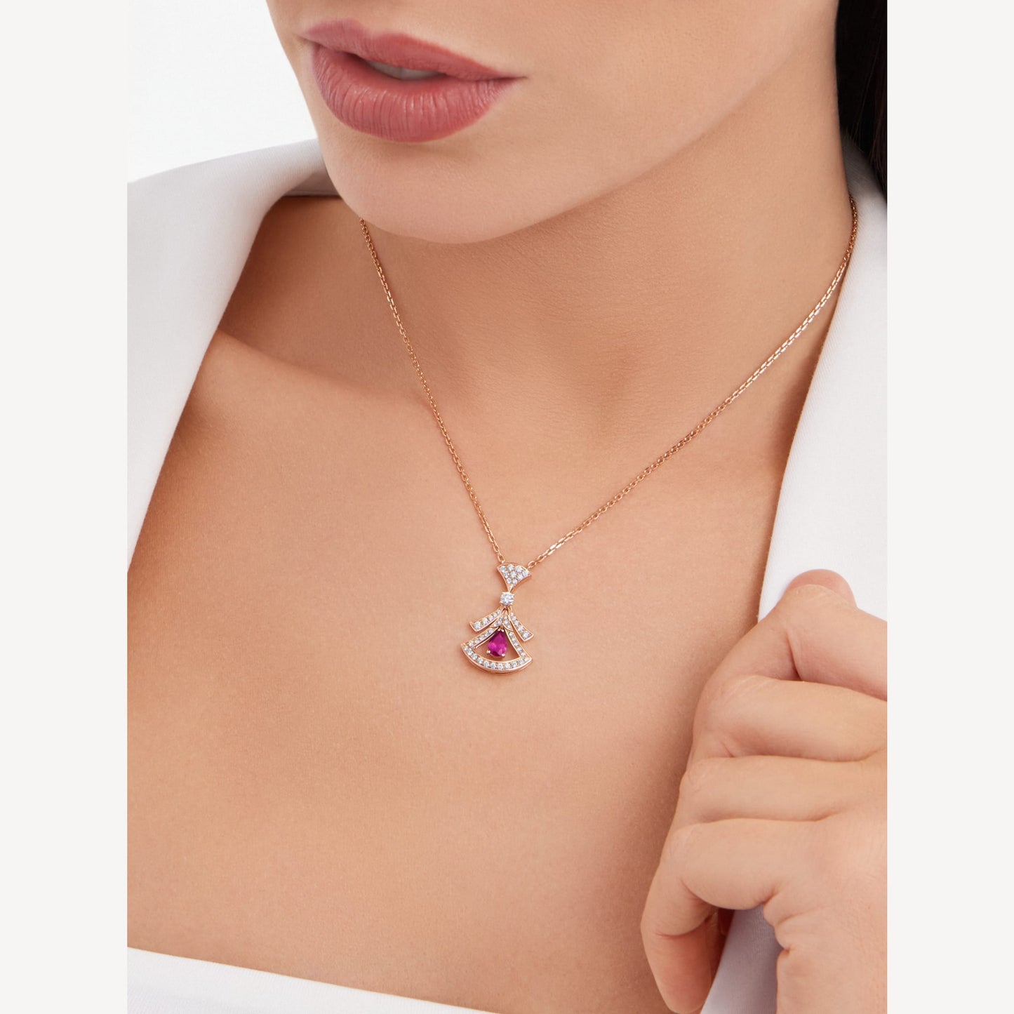 Bvlgari BVLGARI Dream Pearls Diamond 18K Gold Necklace