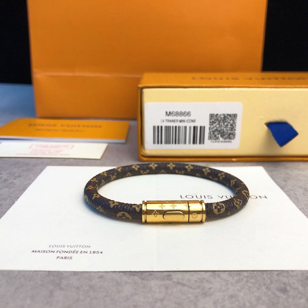 Louis Vuitton Keep It 18K Gold Bracelet