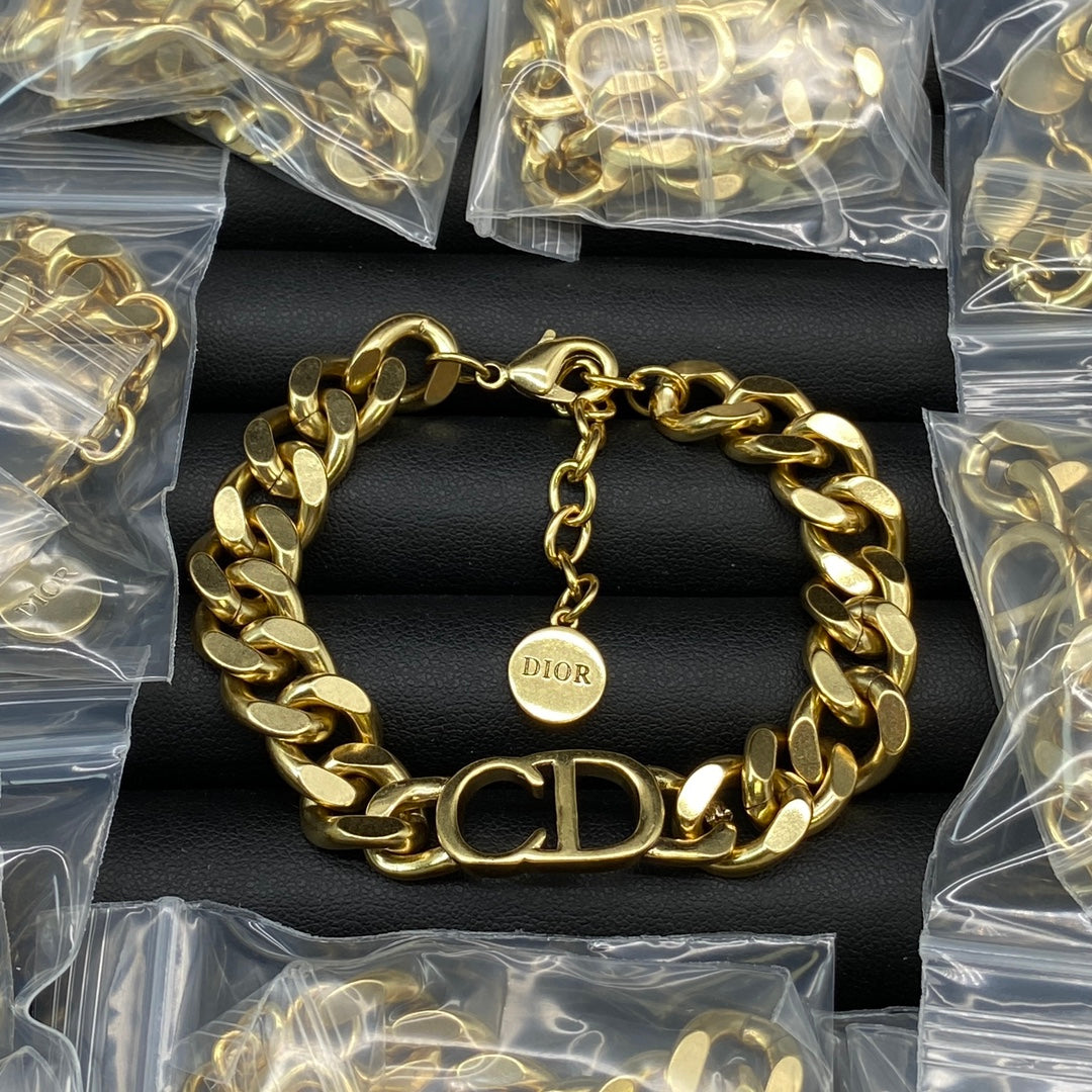 Dior 30 Montaigne 18K Gold Bracelet