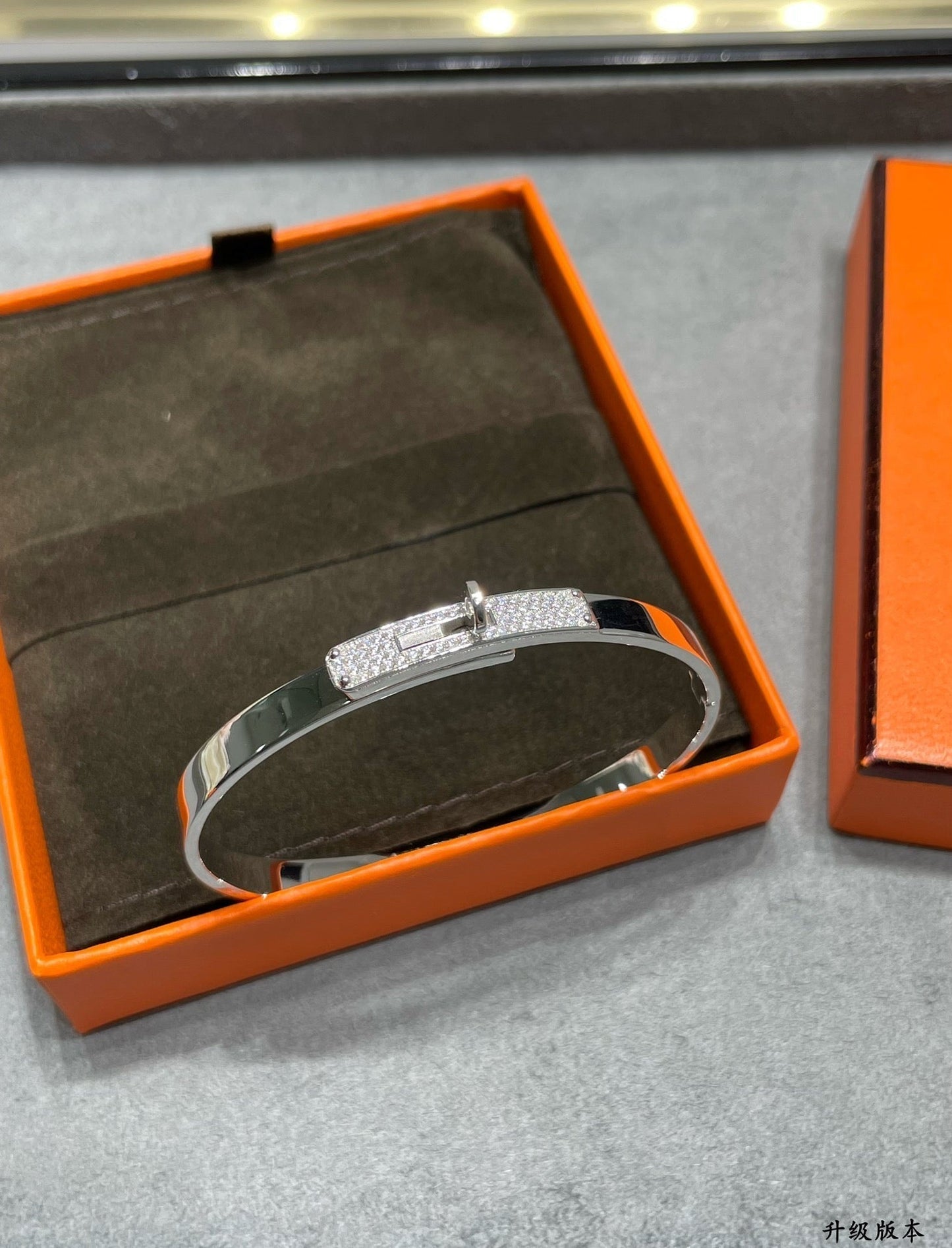 Hermes Kelly Small Model Diamond 18K Gold Bracelet