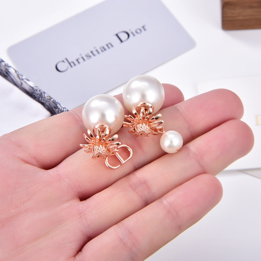 Dior Tribales 18K Gold Earrings
