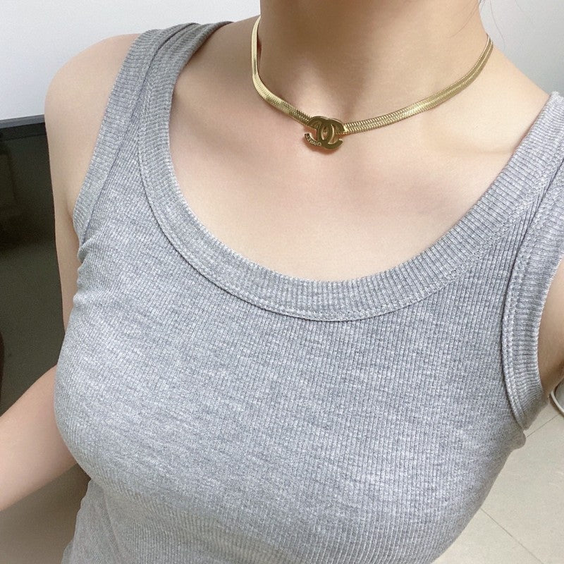 Chanel Gold Choker 18K Gold Necklace