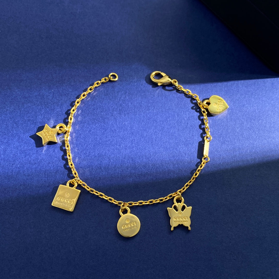 Gucci Double Letter 18K Gold Bracelet