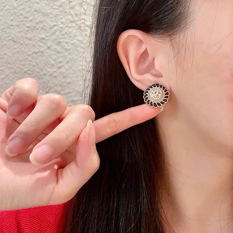 Chanel Black 18K Gold Earrings