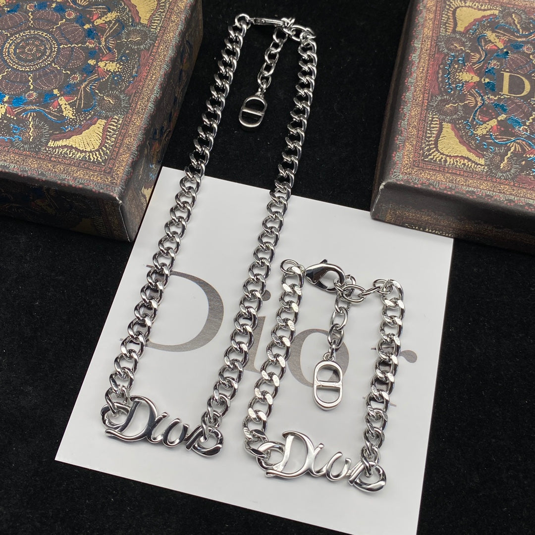 Dior Love Chain 18K Gold Necklace