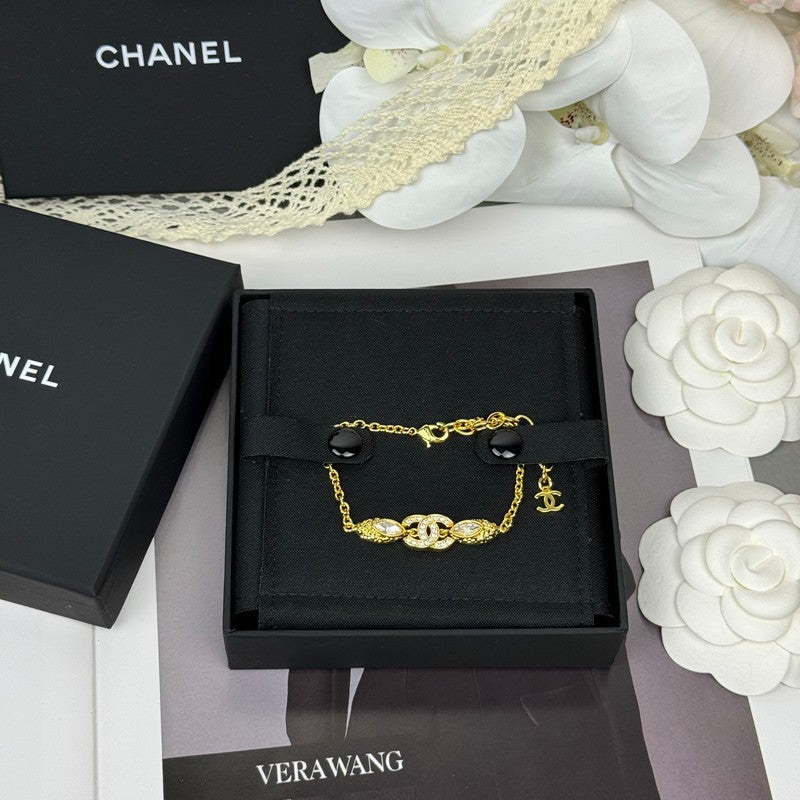 Chanel 26C Diamond Gold 18K Gold Bracelet