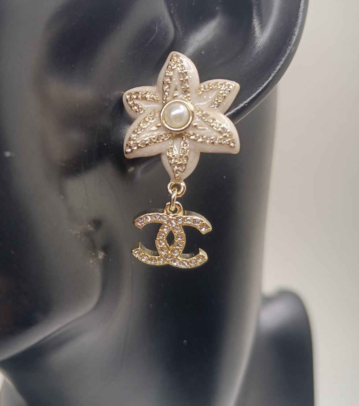 Chanel Camellia Pendant 18K Gold Earrings