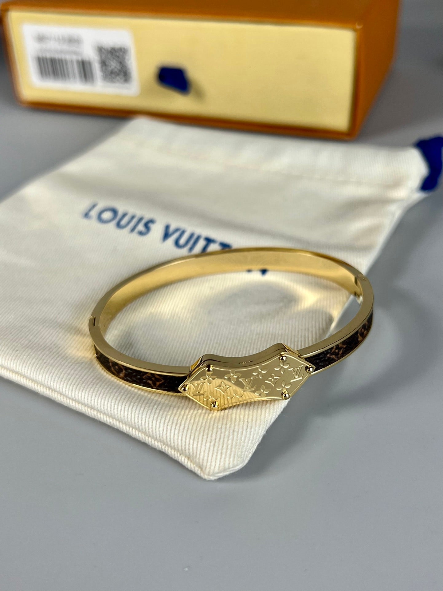 Louis Vuitton Vintage 18K Gold Bracelet
