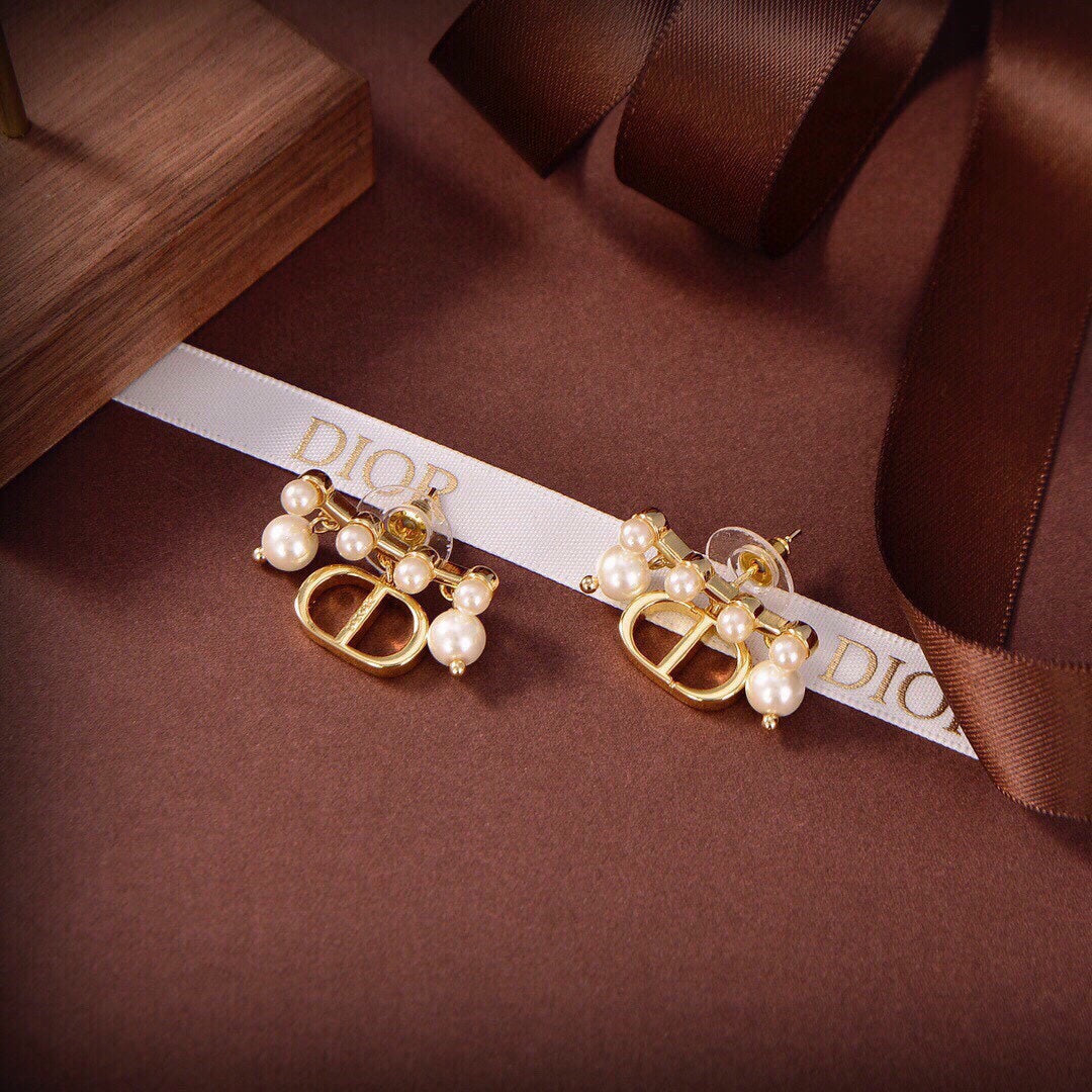 Dior Tribales Pearls 18K Gold Earrings