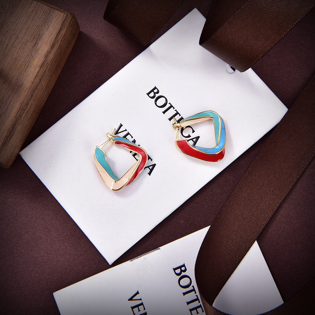 Bvlgari Twisted-triangle Hoop 18K Gold Earrings