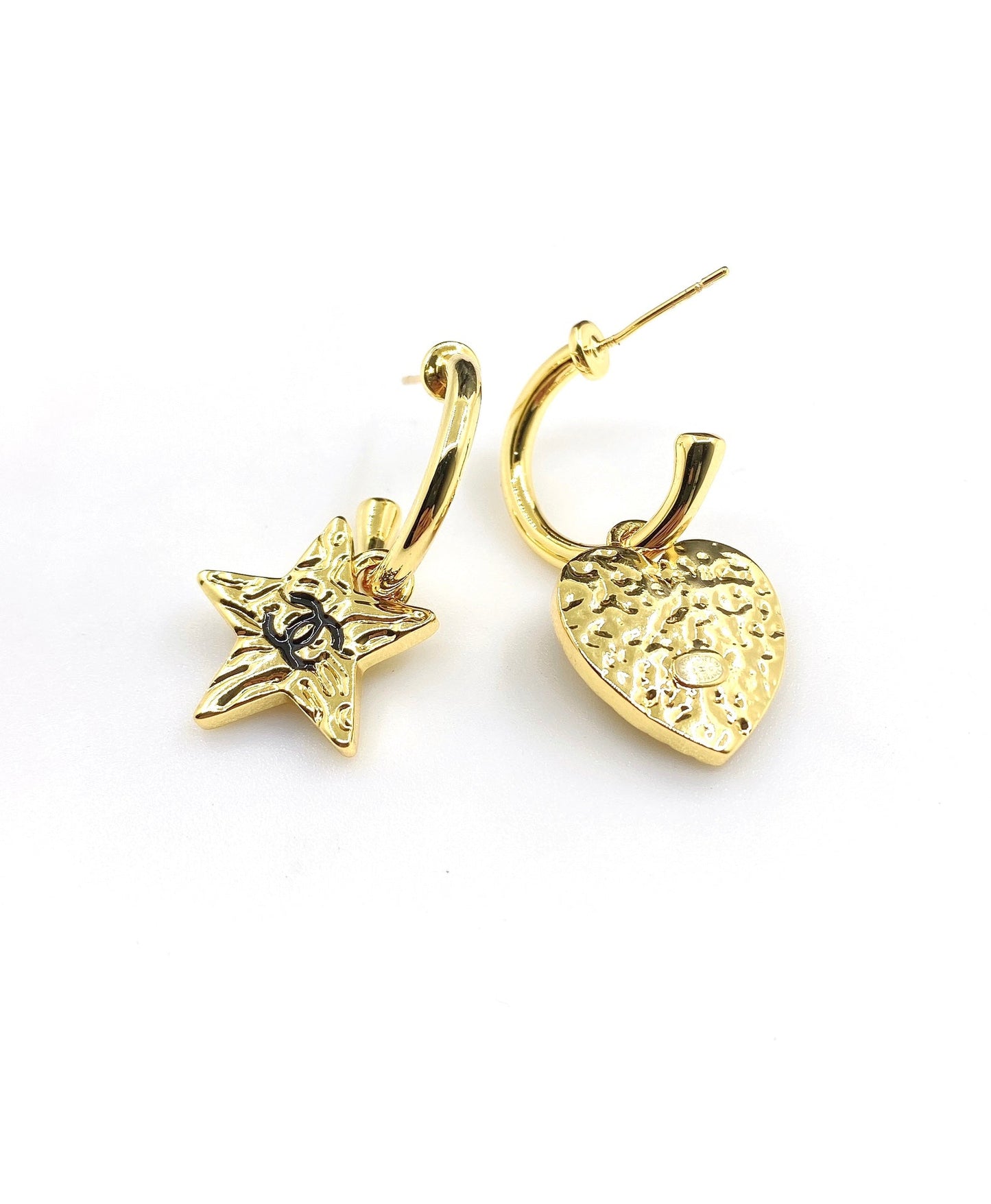 Chanel Heart Star 18K Gold Earrings