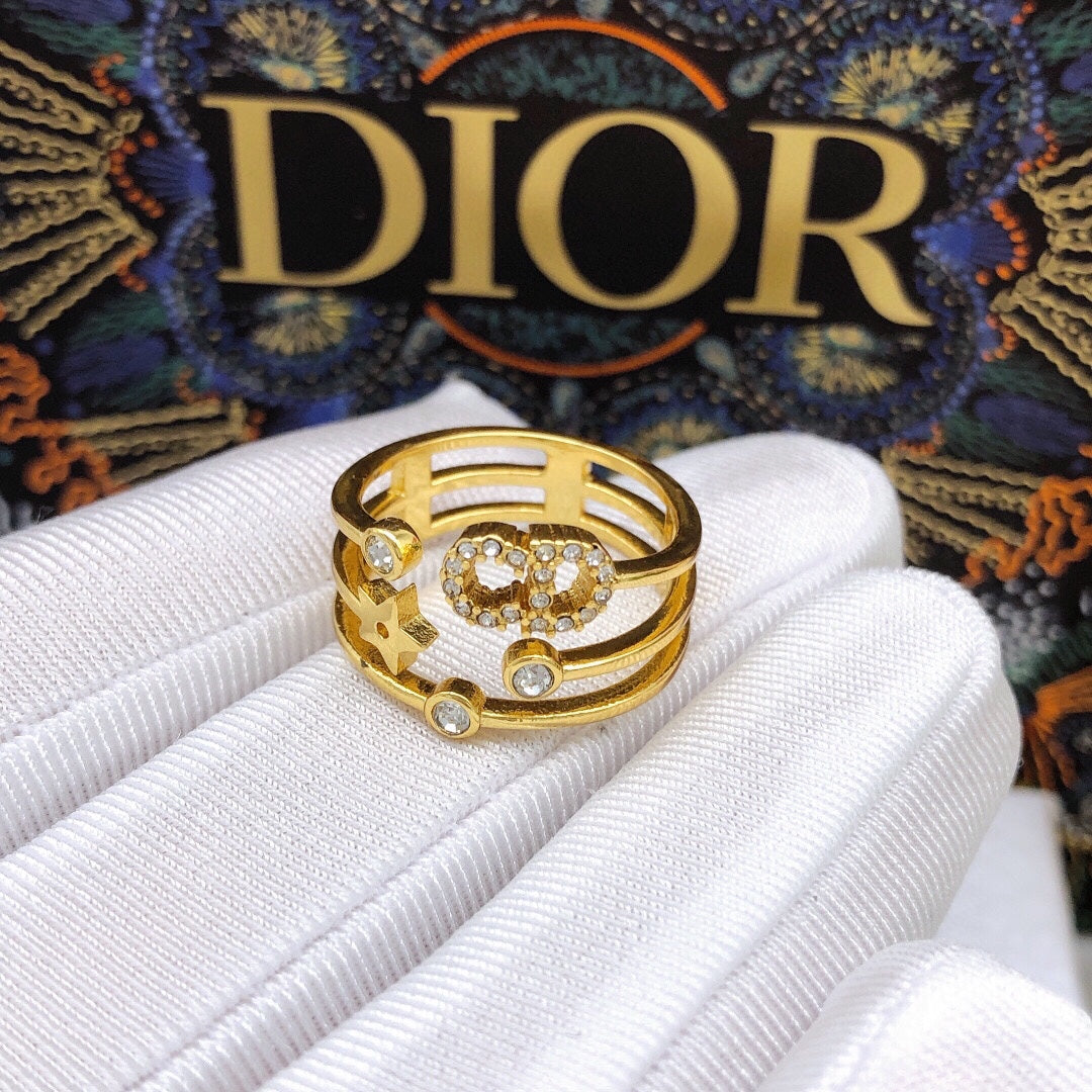 Dior Star Diamonds 18K Gold Ring
