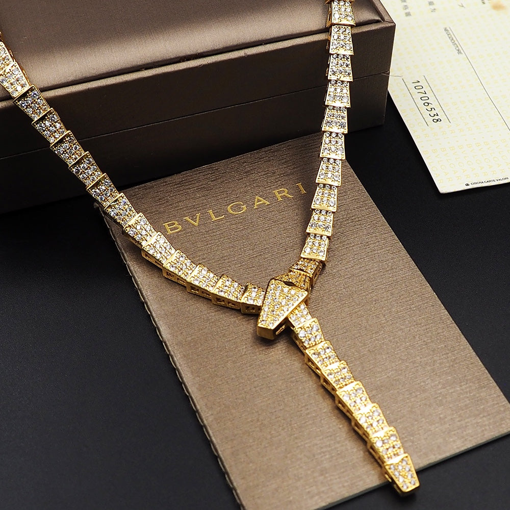 Bvlgari Serpenti Viper Full Pave Diamonds 18K Gold Necklace