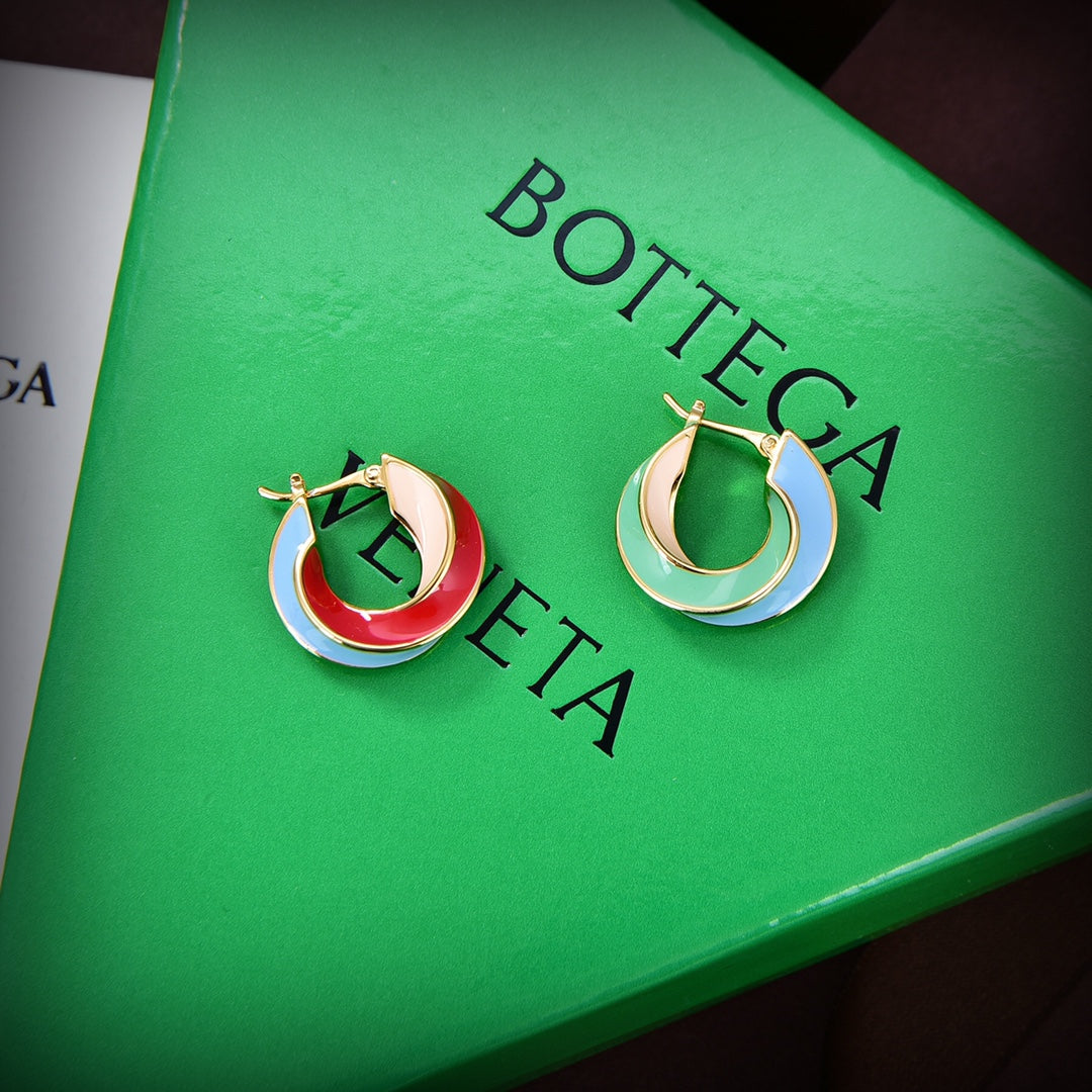 Bvlgari Twist Hoop 18K Gold Earrings