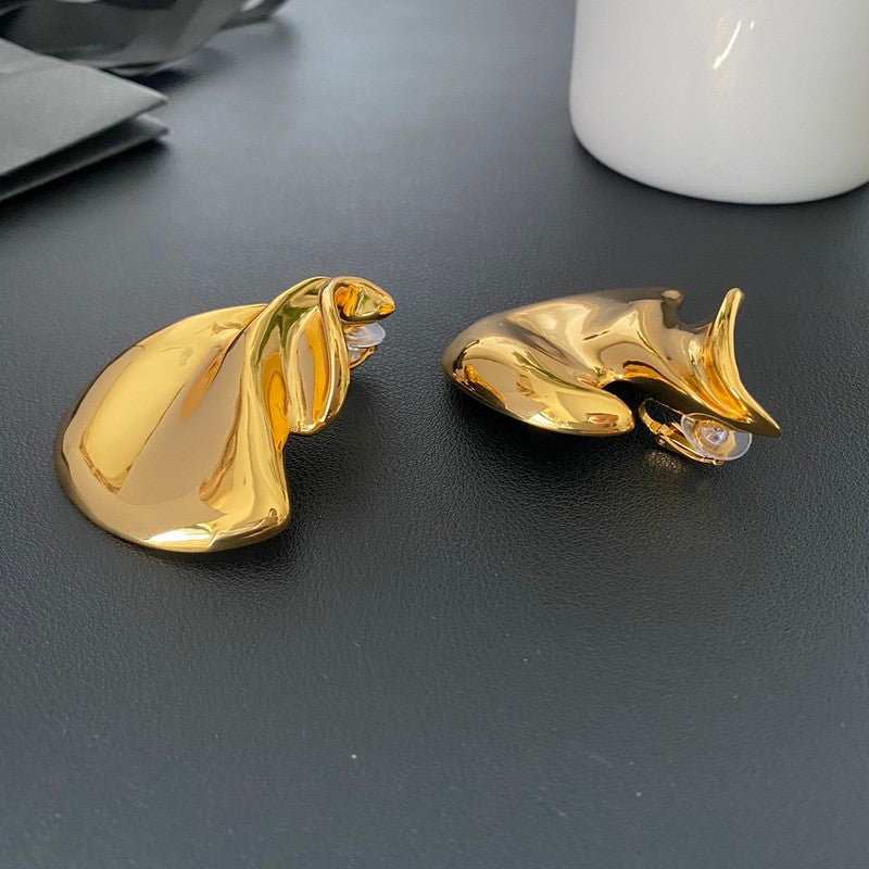 YSL Gold 18K Gold Earrings