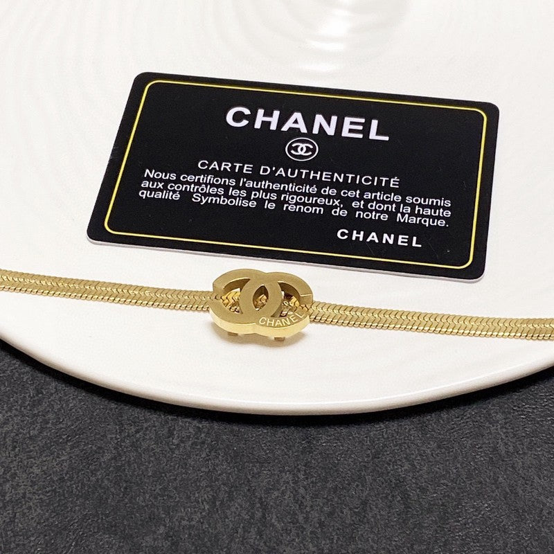 Chanel Gold Choker 18K Gold Necklace