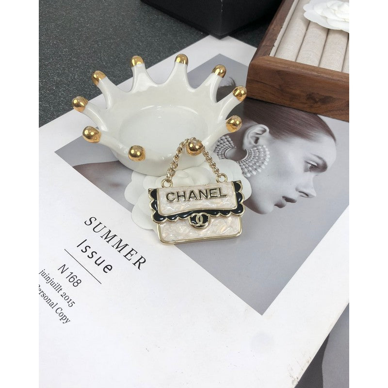 Chanel White Bag 18K Gold Brooch