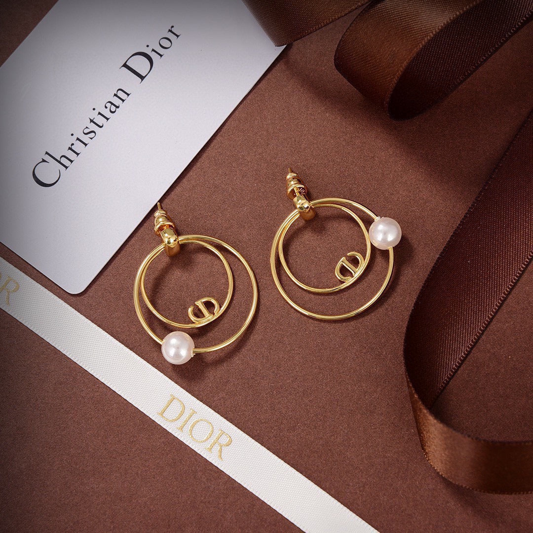 Dior Revolution Pearl 18K Gold Earrings