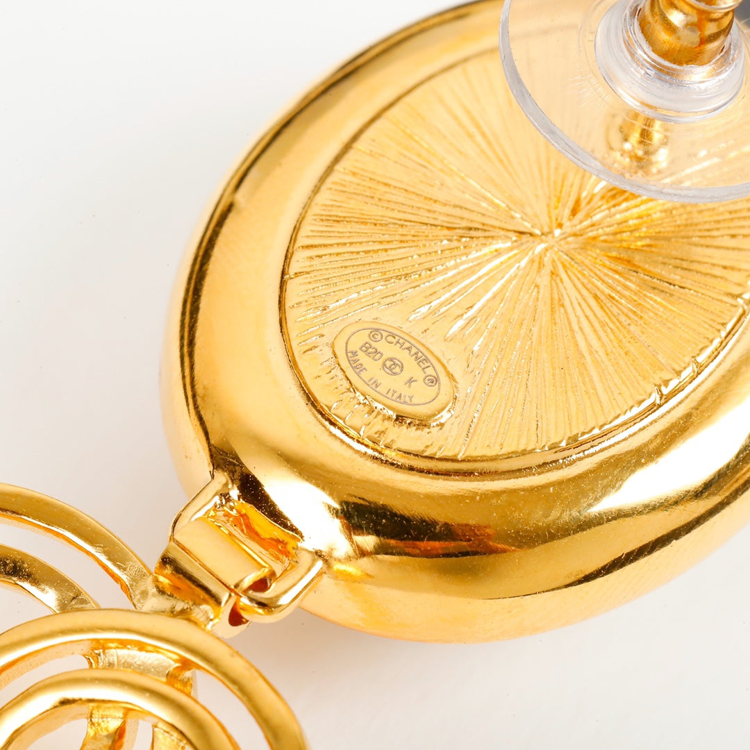 Chanel Big Pearl Pendant 18K Gold Earrings