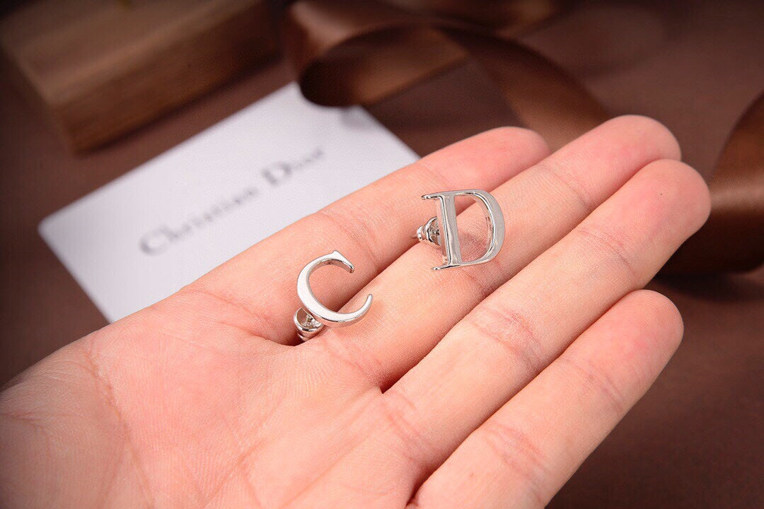 Dior 18K Gold Earrings
