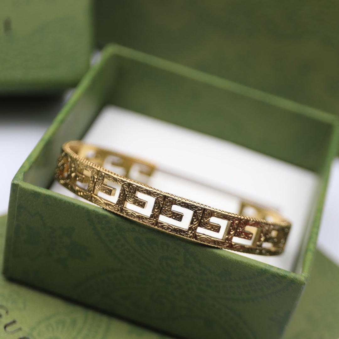 Gucci Double Cube 18K Gold Bracelet