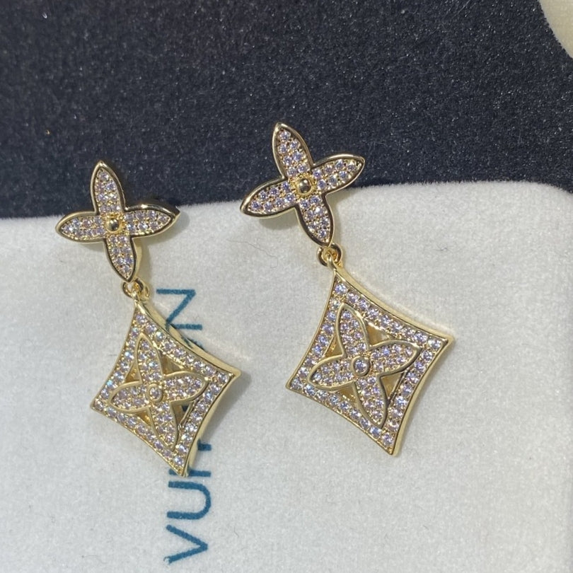Louis Vuitton Blossom 18K Gold Earrings