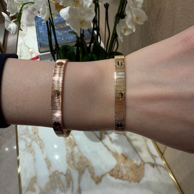 Love Unlimited 18K Gold Bracelet